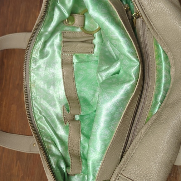 Sigrid Olsen Beige Pebbled LEATHER Shoulder Bag, Spacious - Picture 12 of 16